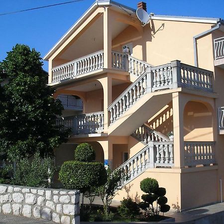 נובי ווינודולסקי Apartment Sara מראה חיצוני תמונה