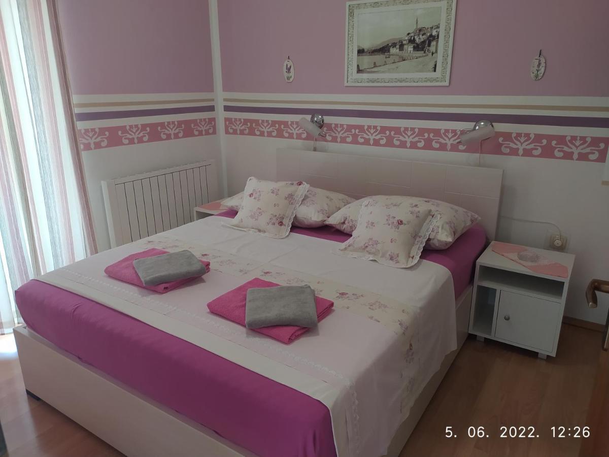 נובי ווינודולסקי Apartment Sara מראה חיצוני תמונה