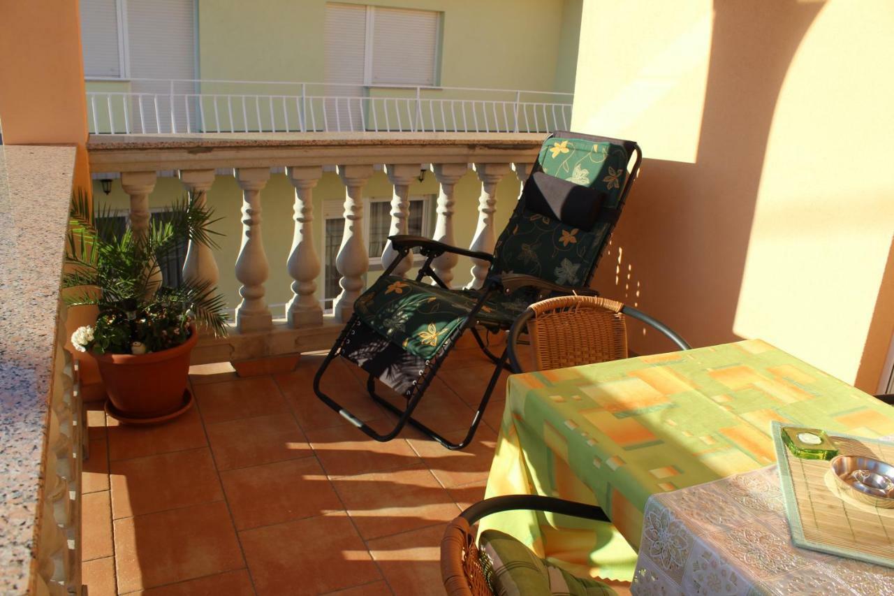 נובי ווינודולסקי Apartment Sara מראה חיצוני תמונה